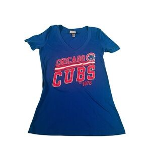 Chicago Cubs MLB Women's Blue V-neck T-shirt Size M MLB Genuine Merchandise